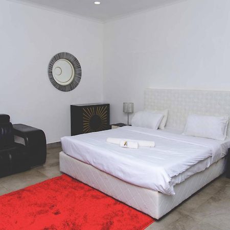 Cafumpe Milpark Hotel المظهر الخارجي الصورة