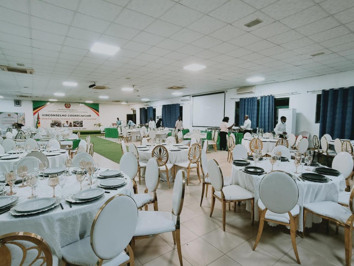 Cafumpe Milpark Hotel المظهر الخارجي الصورة