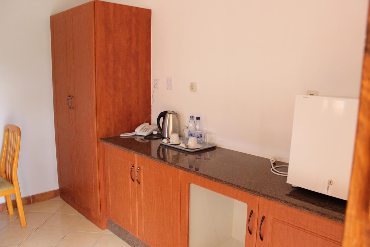 Cafumpe Milpark Hotel المظهر الخارجي الصورة